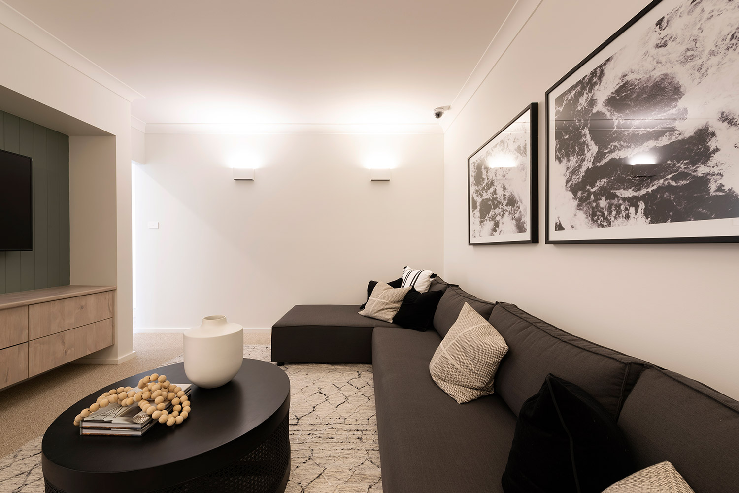 Avalon 242 Virtual tour — gallery image 12