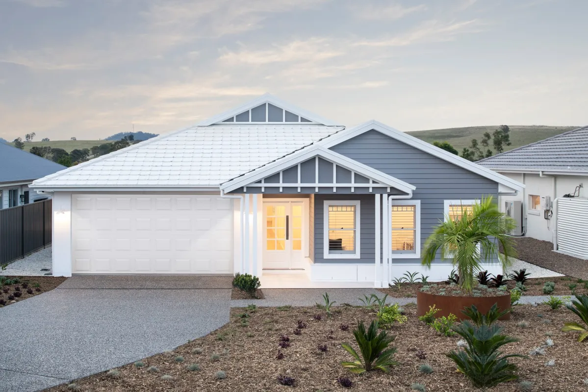 Avalon 249 Display Home in Lochinvar