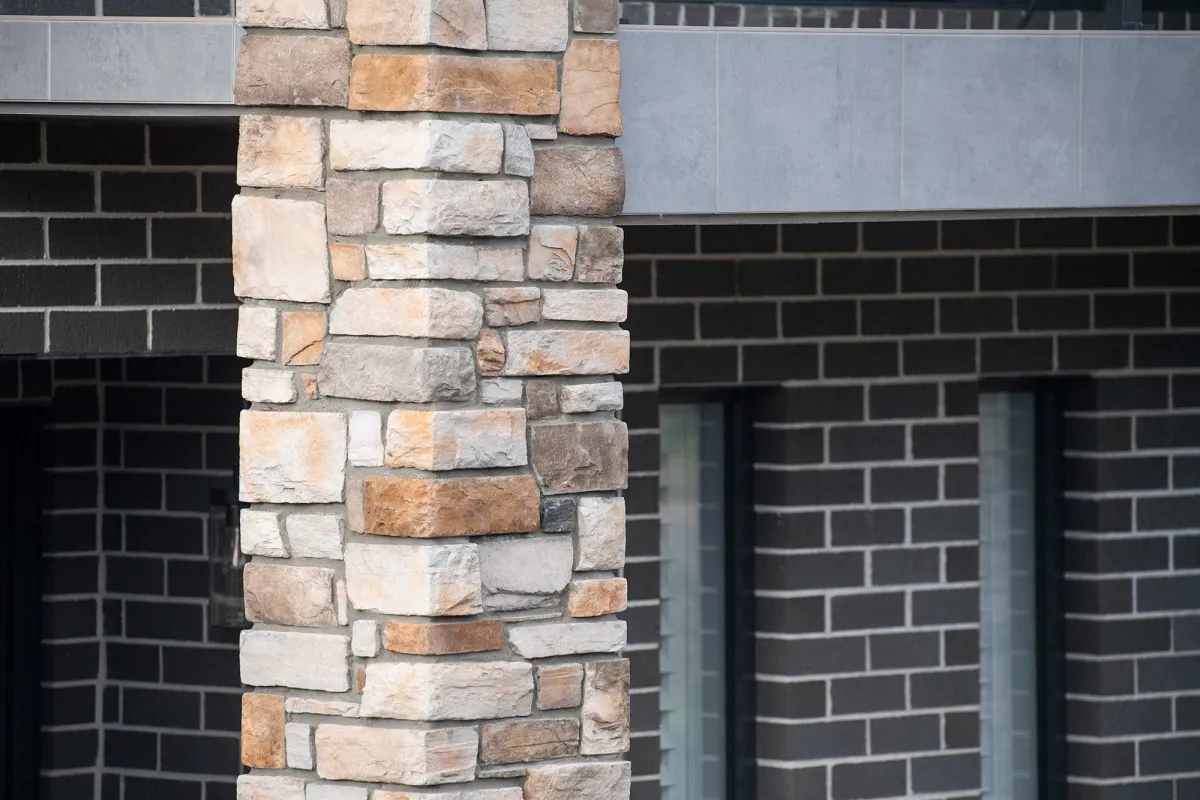 Cultured stone on Byron 250 Display Home