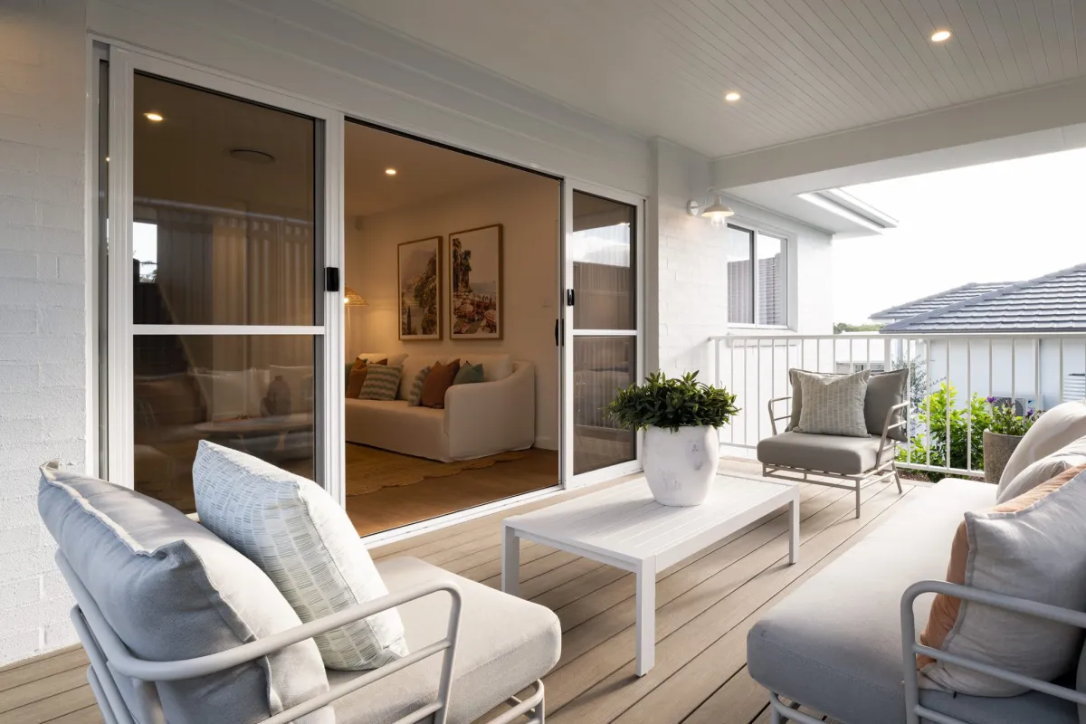 Riviera 2 264 Display Home