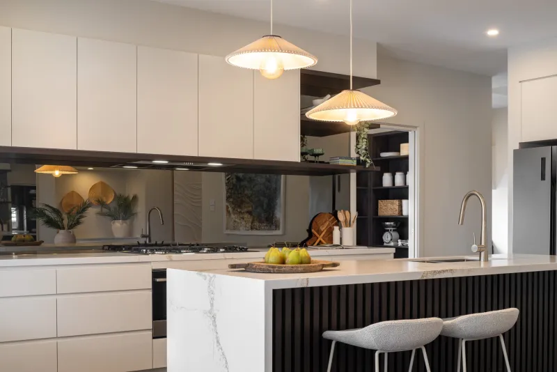6 Benefits of Working With an Interior Designer