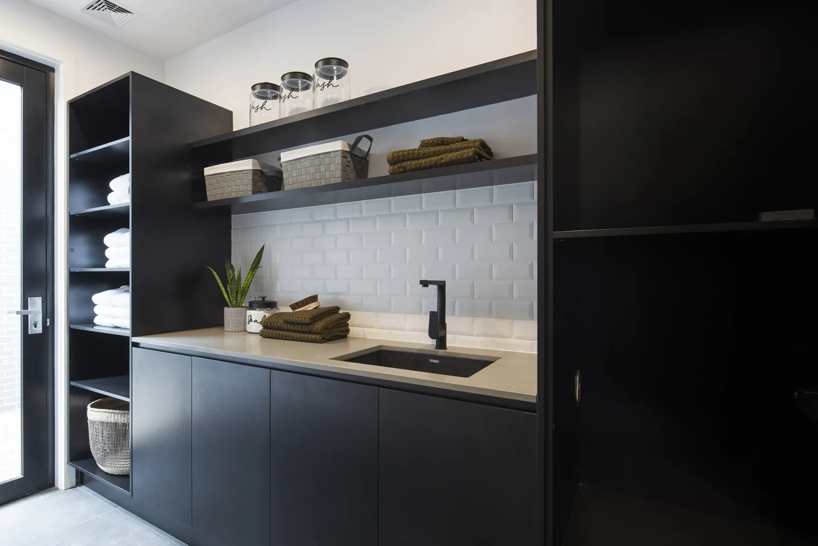 Cayman 287 Display Home