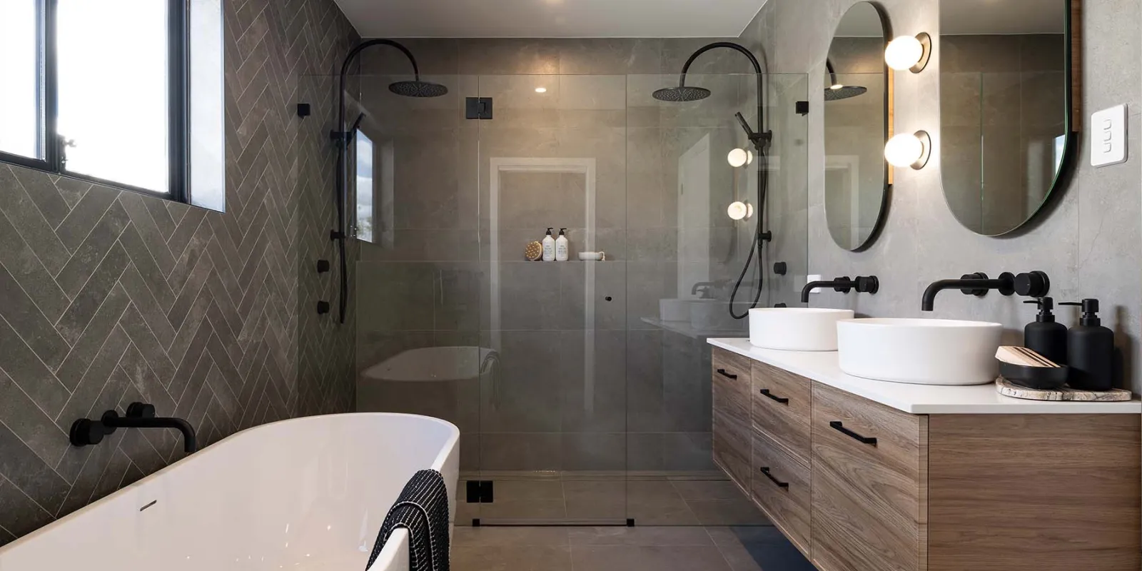 Coolum 302