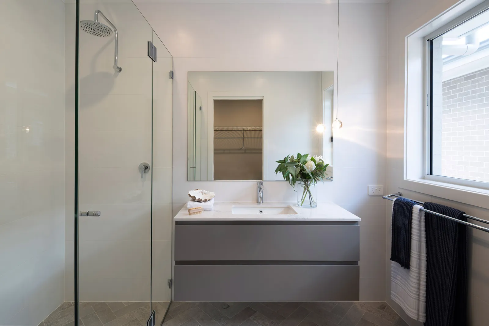 Riviera 262 Virtual Tour