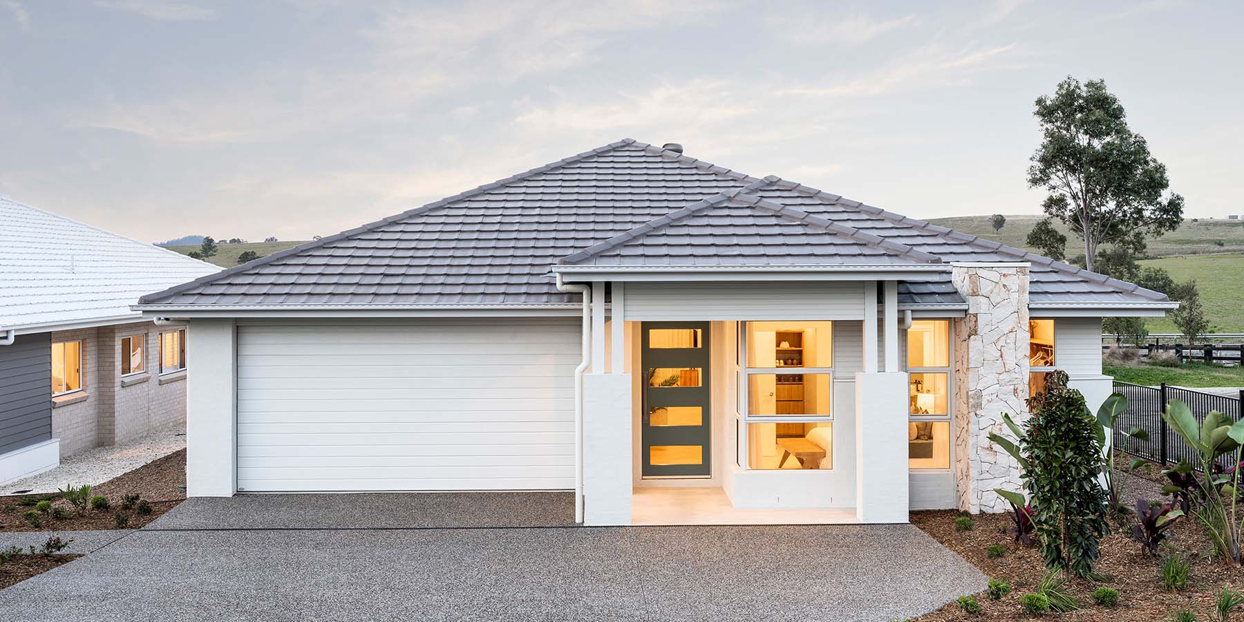 Airlie 222 — gallery image 1