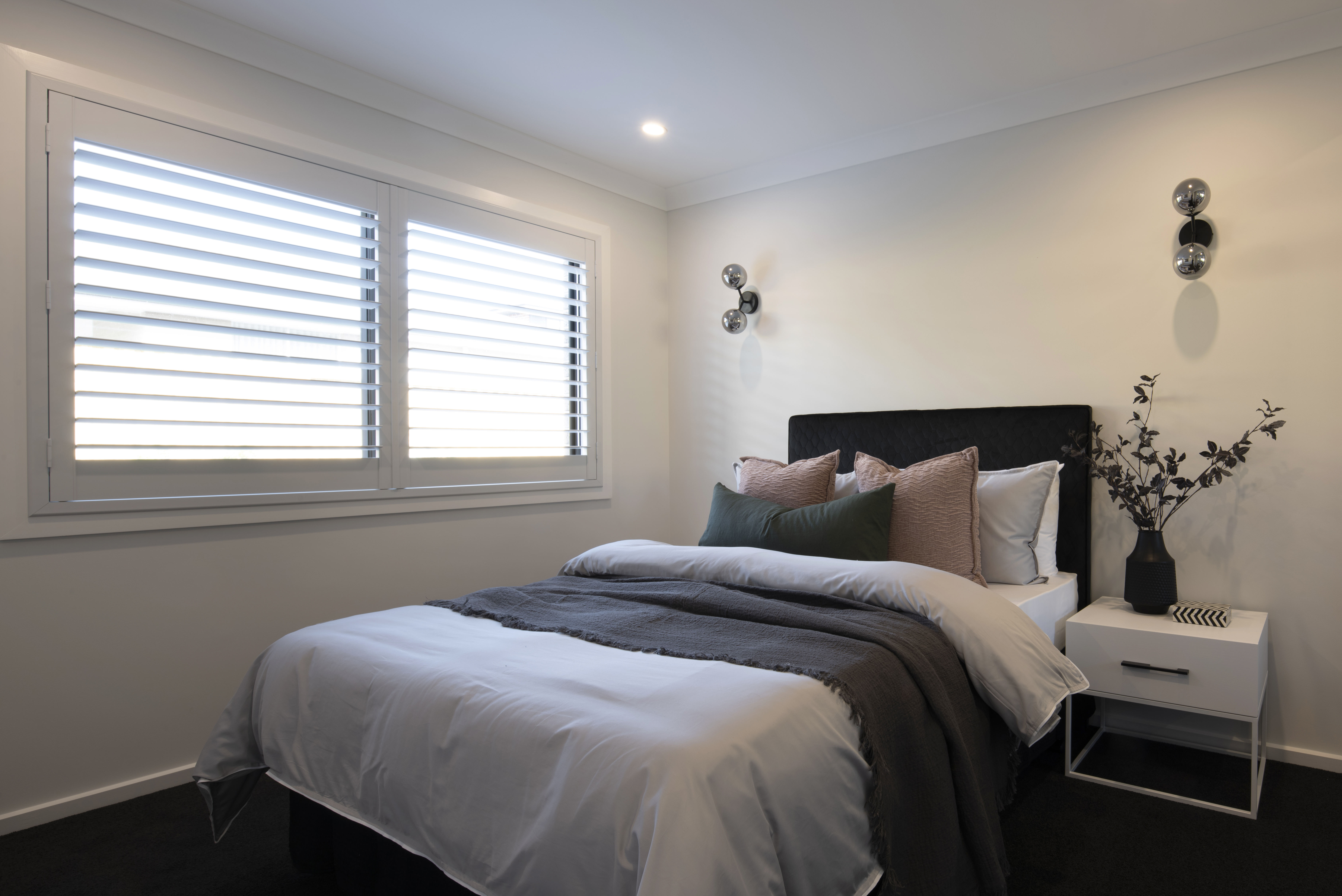 San Tropez 273 — gallery image 5