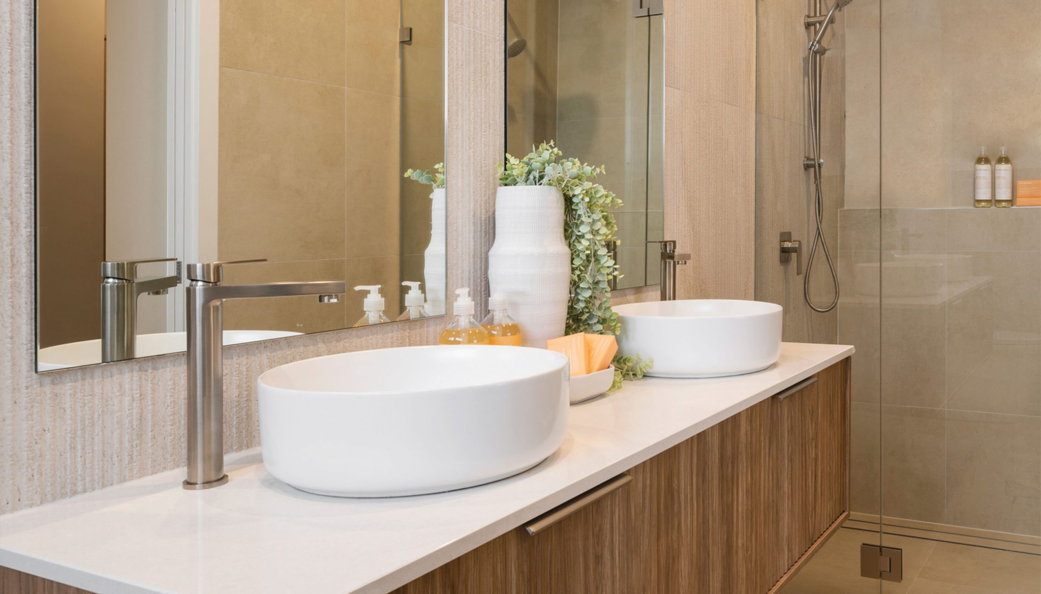 Ensuite: Slimline tower mixer