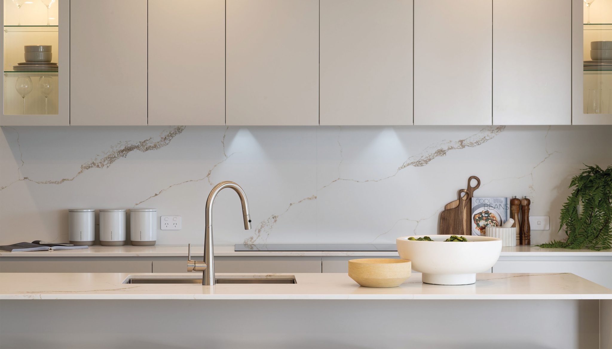 Kitchen: 20mm stone benchtop