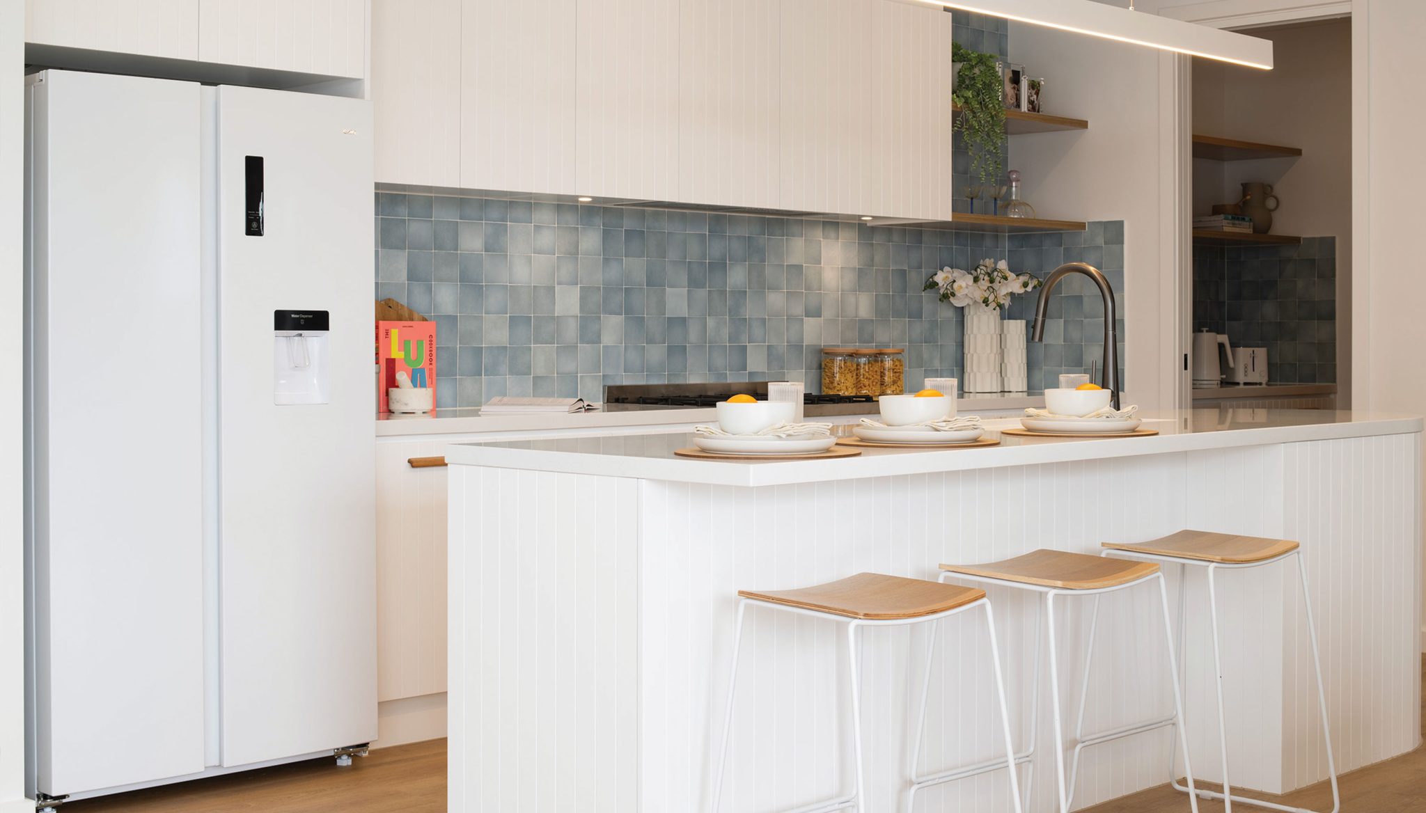 Kitchen: Fridge water point
