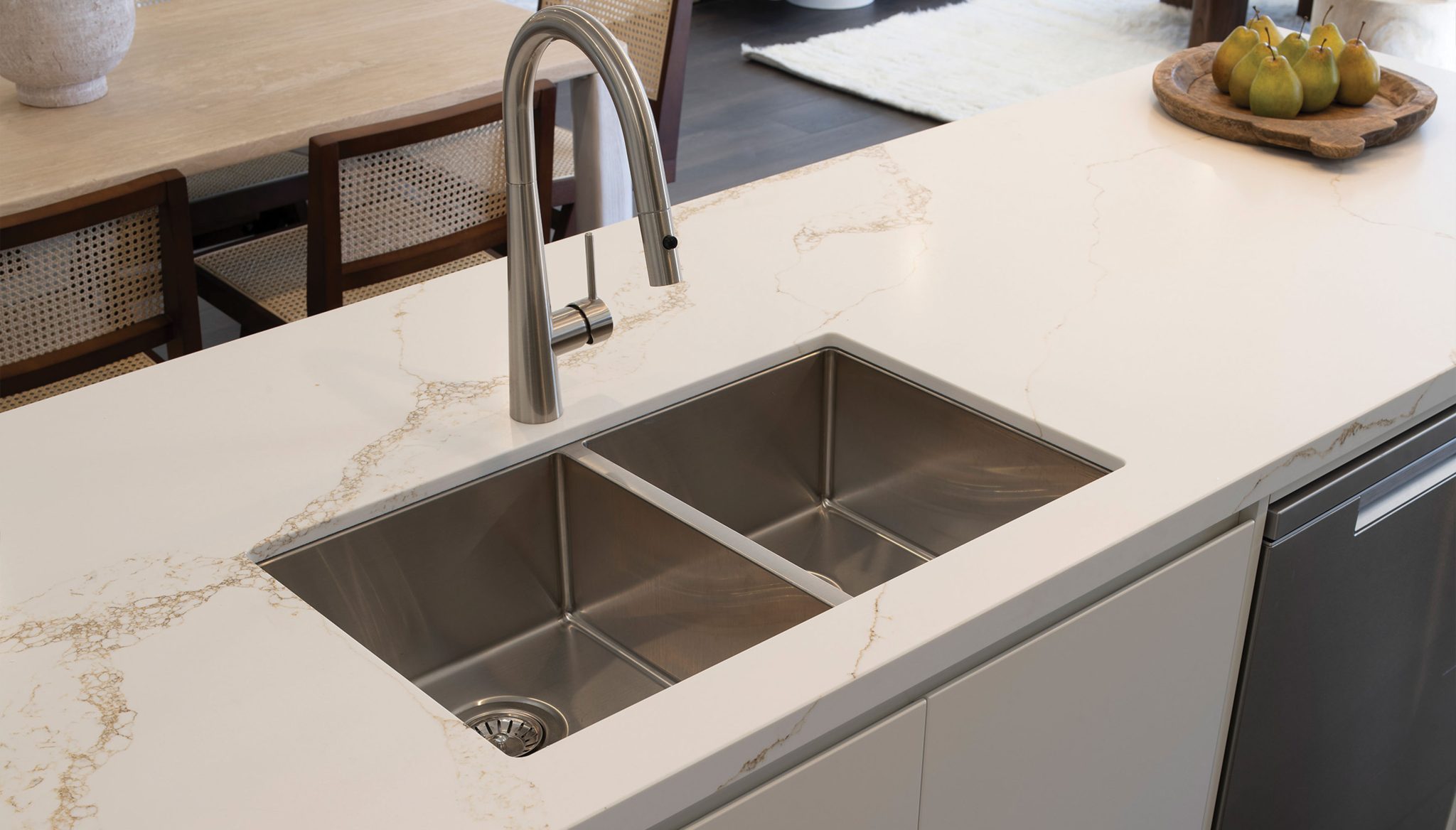 Kitchen: Undermount sink