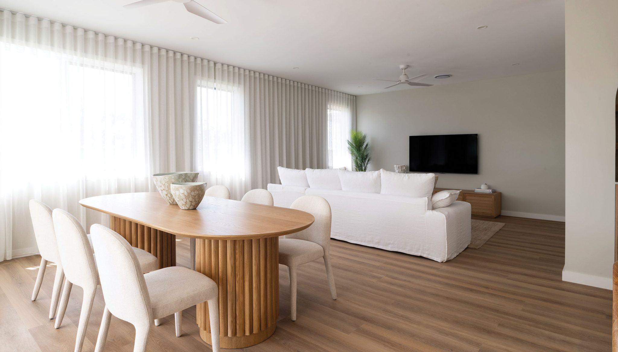 Living area: 2850mm increased ceiling heights